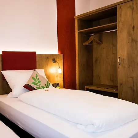 Room'z Zimmeraufzeit Affittacamere 4*