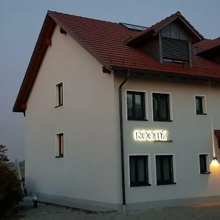 Room'z Zimmeraufzeit Affittacamere 4*